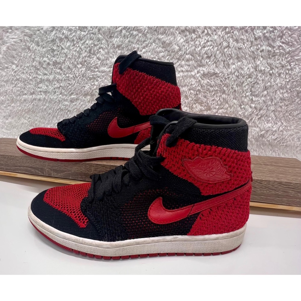 Nike Air Jordan 1‎ Retro High Flyknit BRED Black Red Youth Size 6.5Y Sneakers